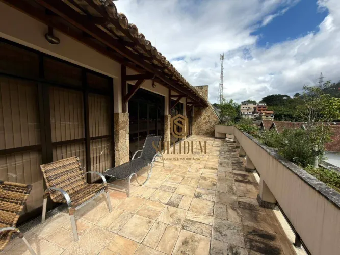 Cobertura com 4 dormitórios à venda, 200 m² por R$ 1.200.000,00 - Vila Nova - Nova Friburg