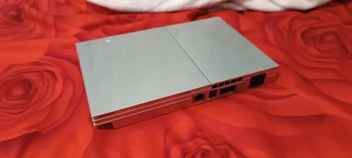 PS2 com cds completo Prata