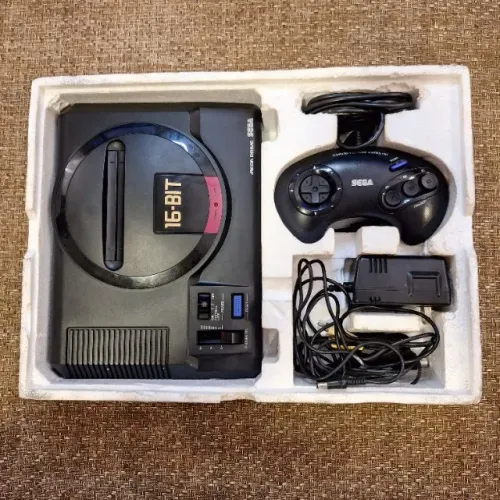 Mega Drive Japonês Completo na Caixa (ler descrição)
