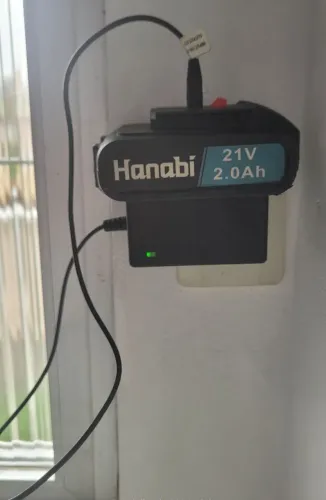 Bateria e carregador furadeira e parafusadeira hanabi 21v 2.0 