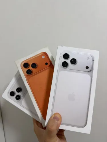 iPhone 17 pro max