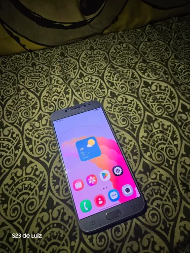 Samsung Galaxy J7 Pro - Funcionando (Com detalhes no botão)