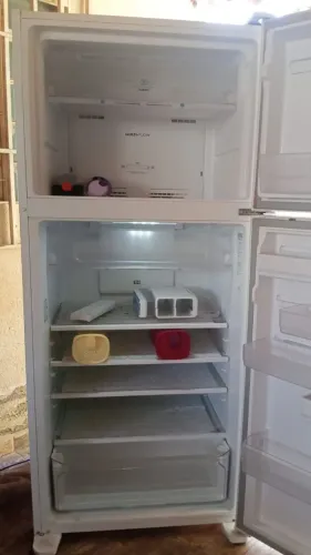 Geladeira refrigerador Electrolux Top Duplex 464 litros