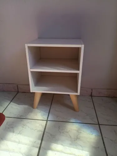 Mesa de cabeceira