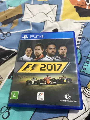 F1 2017 PS4 midia física
