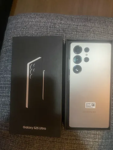 Celular Samsung Galaxy S25 Ultra 256GB 12Ram