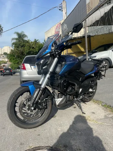 BAJAJ DOMINAR 400