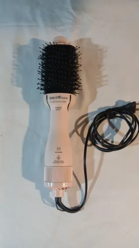 Escova secadora Britânia soft.