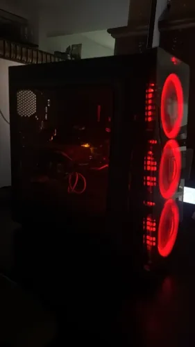 PC Gamer - Ryzen 5 2600 + GTX 1060 3GB + 16GB DDR4 + Placa B450M (Gabinete Red LED)