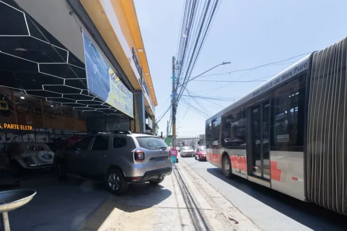 Loja na Rua Saturnino Pereira, 738 260 m²