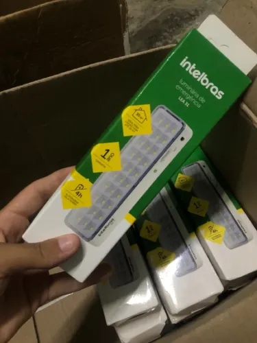 Luminária de Emergência Intelbras LEA 31 - Original - Nova Lacrada