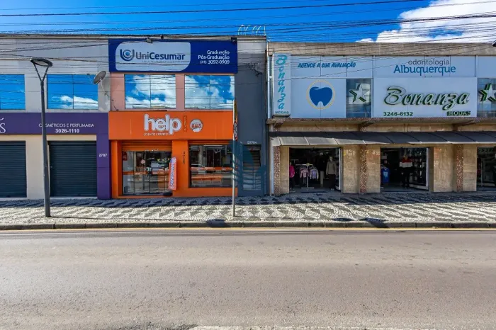 Sobreloja para Locação na Avenida Winston Churchill - Pinheirinho