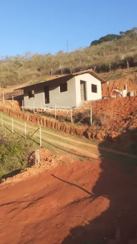 Chácara com casa em Santa Isabel