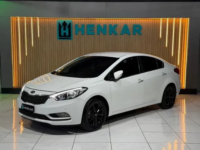 Kia Motors Cerato 1.6 16 V Flex Mec. 2014