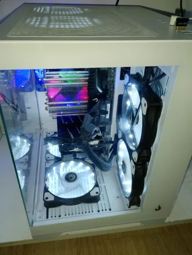 I5 9400F 16gb ram ddr5 com 1660 super