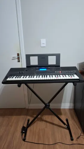 Teclado Yamaha PSR-E453