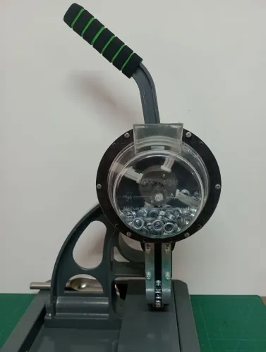 Máquina Ilhoseira semi automática 10mm completa com 1000 ilhós
