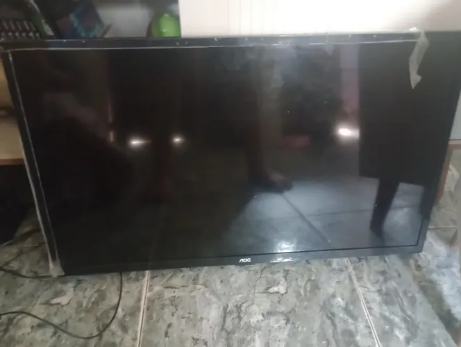 Televisão com defeito