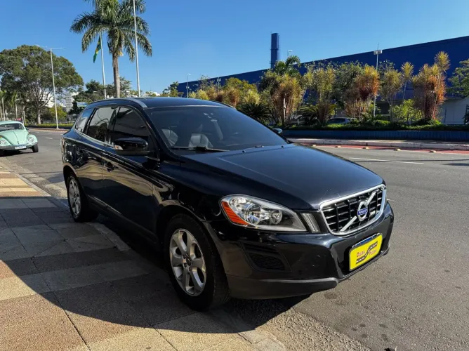 Volvo XC-60 XC 60 T-8 Híbrido Inscription 2.0 5P 2011