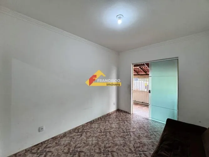 Casa à venda, 3 quartos, 1 vaga, Tietê - Divinópolis/MG