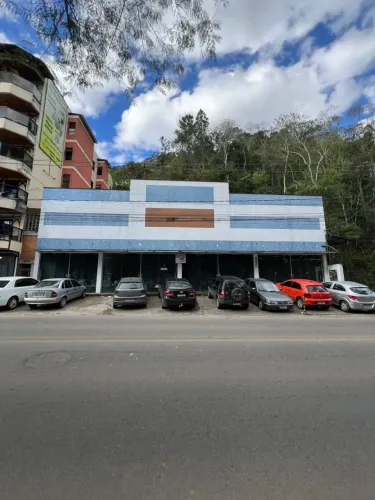 Lojas comerciais a partir de 100 m² no Centro de Domingos Martins Excelente oportunidade