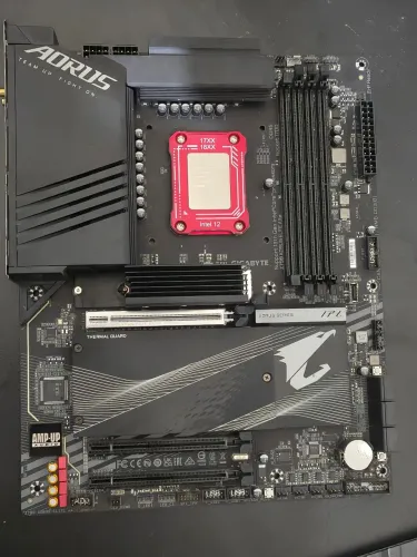 Kit Upgrade. I7 13700K + Aorus Z790 Elite AX 