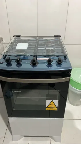Fogão 4 bocas Electrolux 0 nunca usando 