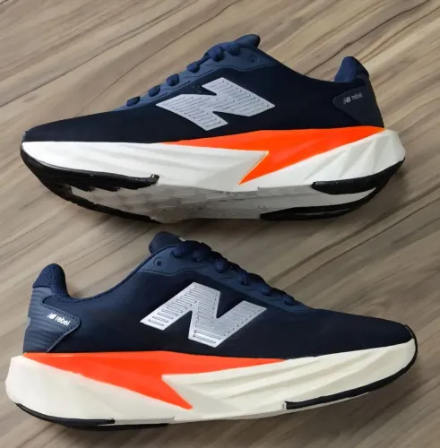 Tênis Importado NB
