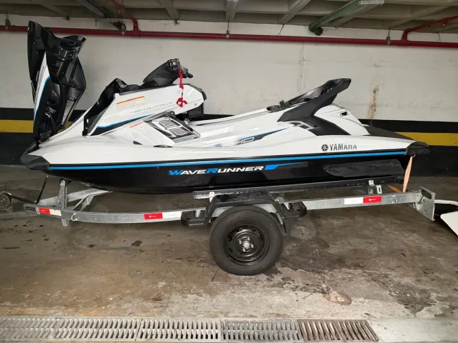 Jetski yamaha Ho 1800. Ano 2018 com 90 horas