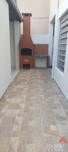 Casa à Venda no Jardim Nadir 2 Suítes, 2 Salas e 2 Vagas São Paulo/SP
