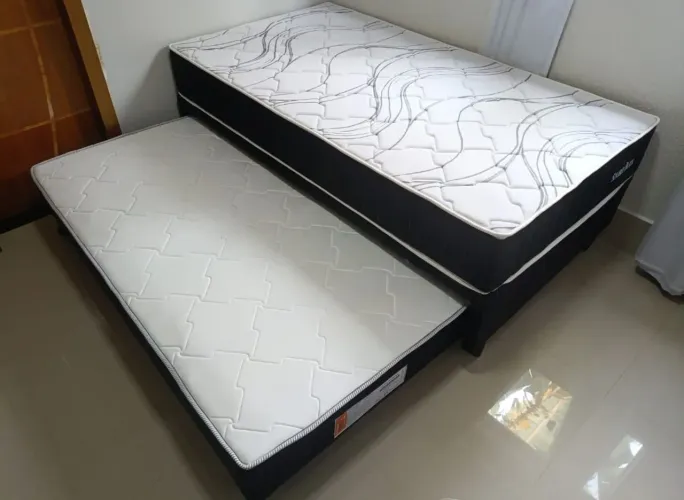 Cama box c/ auxiliar molas ensacadas nos 2 colchões