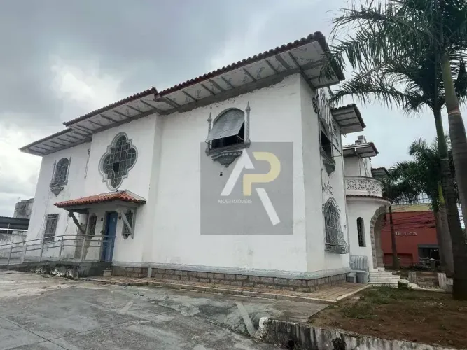 Sobrado à venda, 531 m² - Centro - Mogi das Cruzes/SP
