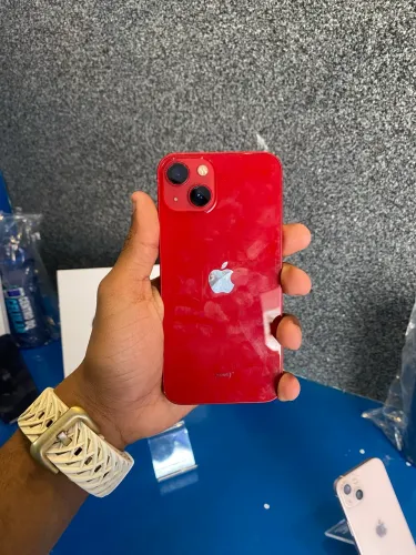 iphone 13 vermelho