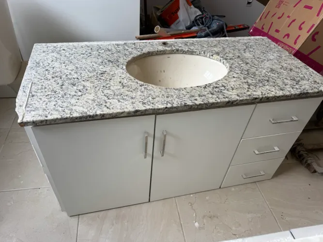 Gabinete com pia