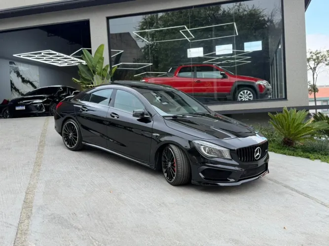 Mercedes-Benz CLA-45 AMG 4matic CGI 2.0 TB Aut. 2015