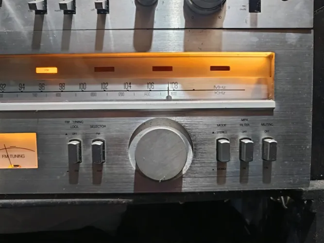 Tuner polyvox tp401 ligando 