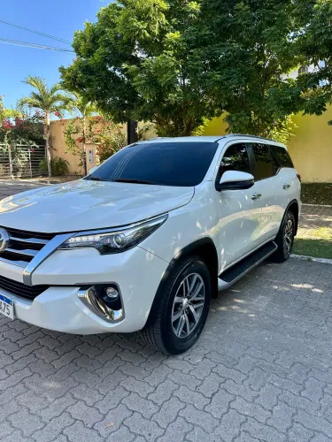 Toyota Hilux SW4 SRX 4X4 2.8 TDI 16V Dies. Aut. 2019