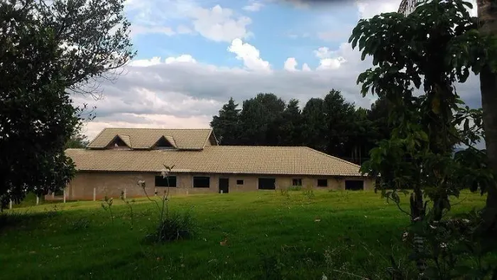 Casa à venda em Águas de Lindóia, Jardim Mirante, com 4 suítes, com 400 m²