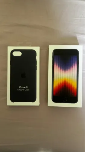 Vendo IPhone SE 3a geração, ótimo estado, 128Gb