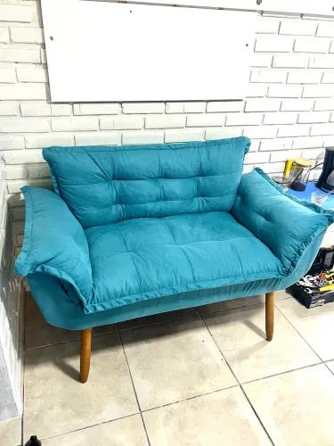 Vendo namoradeira nova de tecido Suede