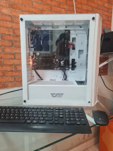 PC GAMER RYZEN 5 (TROCO)