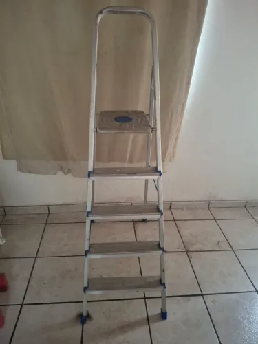 Escada de Alumínio