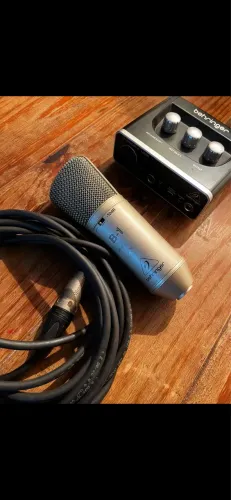 Microfone condensador profissional