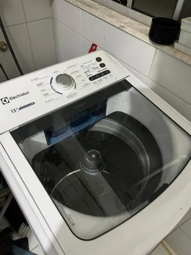 Máquina de lavar Electrolux LED13 13kg 220v