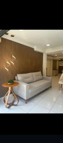 Sofá 2.20  + 2 pufs grátis pronta entrega linho palha 
