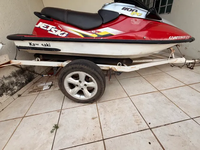 Jet Ski Kawasaki 1100