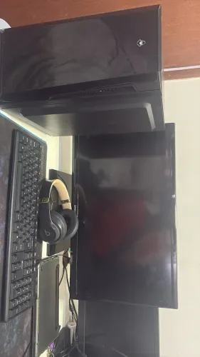 Pc gamer Ryzen 5 5600G+gt1030+16Gb ram+120GBssd+hd500gb+a320m+monitor Samsung ler 24p