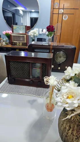 RADIO ANTIGO RARIDADE.