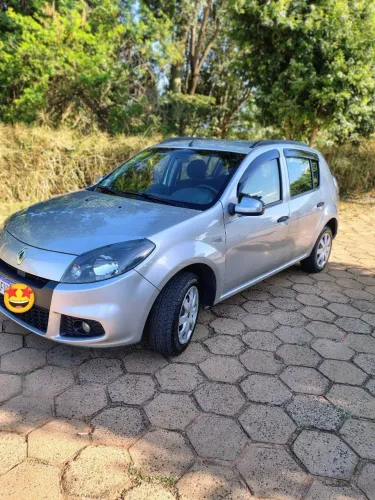 Renault Sandero Expression Hi-flex 1.6 8V 5P 2014