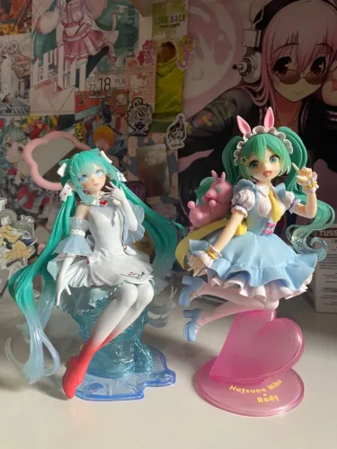 Conjunto figure hatsune miku